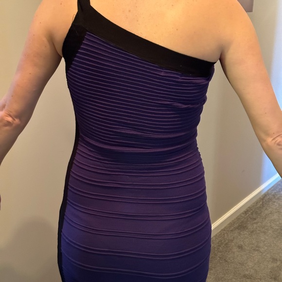 Purple mini dress rayon and spandex - Picture 3 of 4